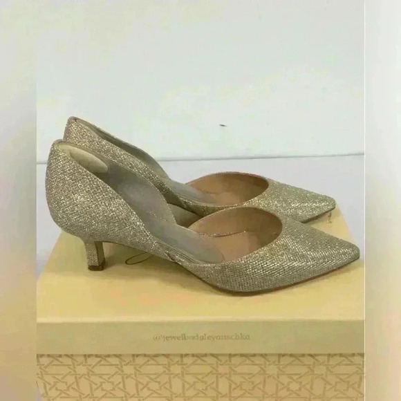 JEWEL Badgley Mischka Women's Dotty Bejeweled Wide Width Heels Gold Size 8.5 - Picture 1 of 11